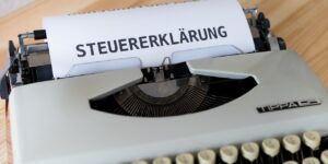 tax return, taxes, tax office, invoice, fraud, tax consultant, money, finance, bureaucracy, income tax, tax evasion, income tax return, business tax, commercial, salary, health insurance, expenditure, revenue, euro, vat, financial officer, tax fraud, tax return, tax return, tax return, tax return, tax return, fraud, fraud, fraud, fraud, fraud, bureaucracy, bureaucracy, bureaucracy, health insurance